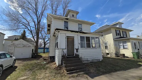 628 Allen Street, Waterloo, IA 50702