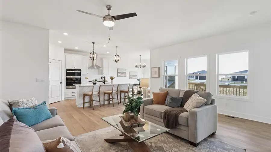 825 2nd Street Ne, Altoona, IA 50009 - #3