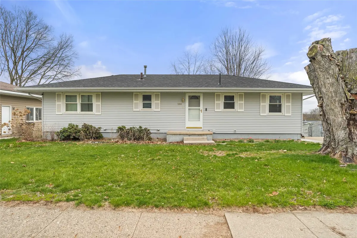 700 S 2nd Street, Carlisle, IA 50047 - #1