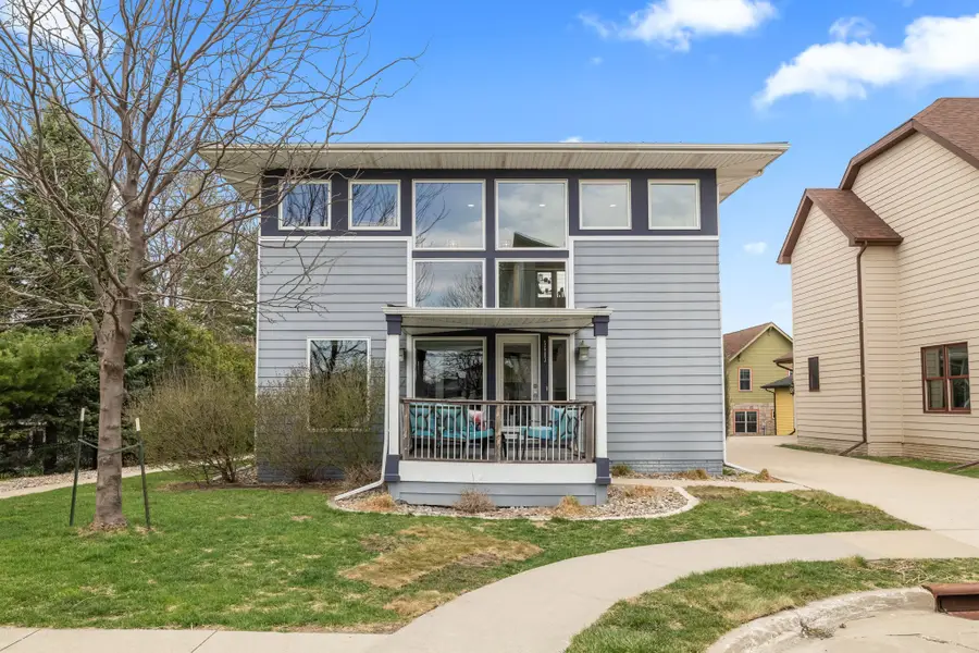 5683 Long Meadow Court, Johnston, IA 50131 - #2