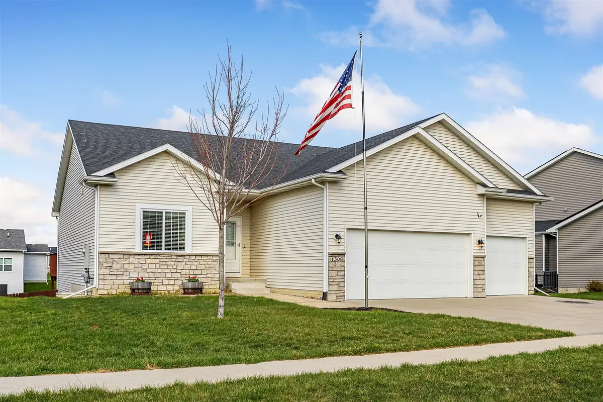 1308 Evans View Drive, Adel, IA 50003 - #1
