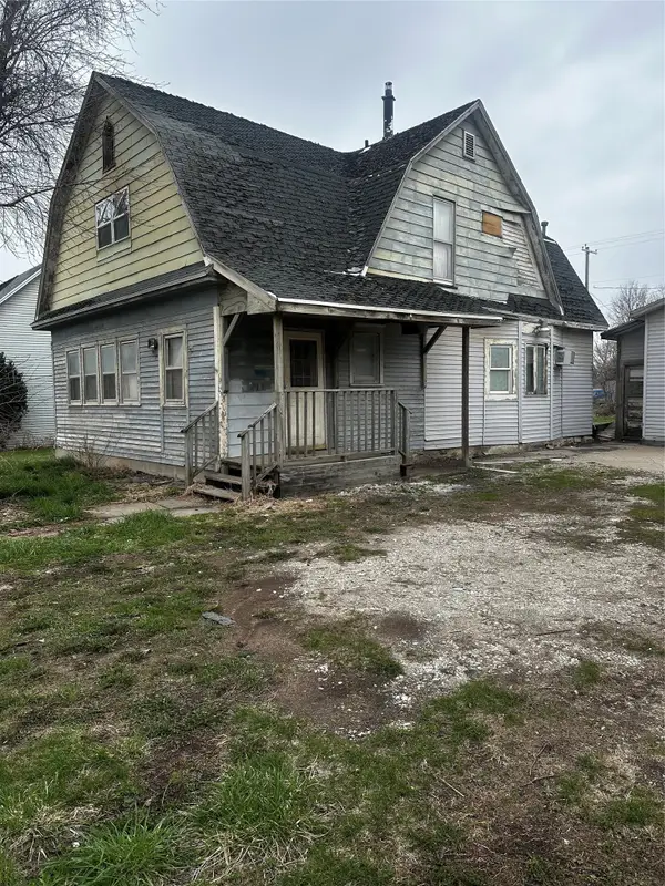 711 Polk Street, Dexter, IA 50070