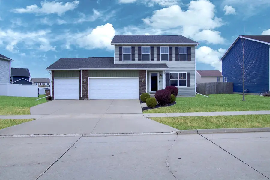 908 35th Street Sw, Bondurant, IA 50035 - #2