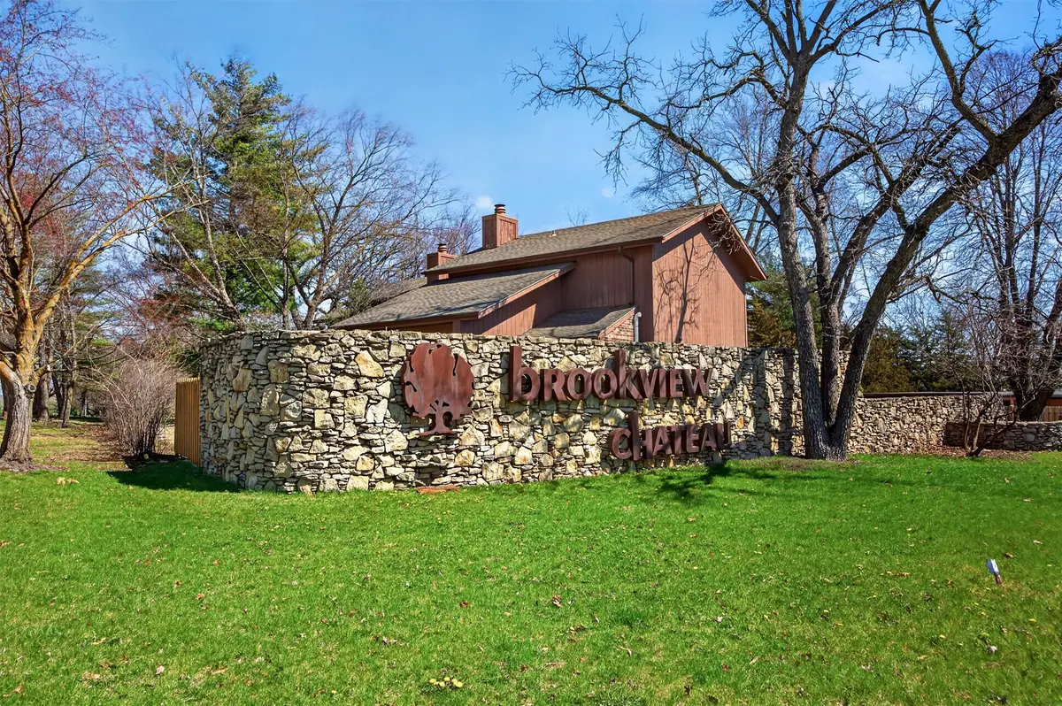 4589 Lockner Drive, Urbandale, IA 50322 - #1