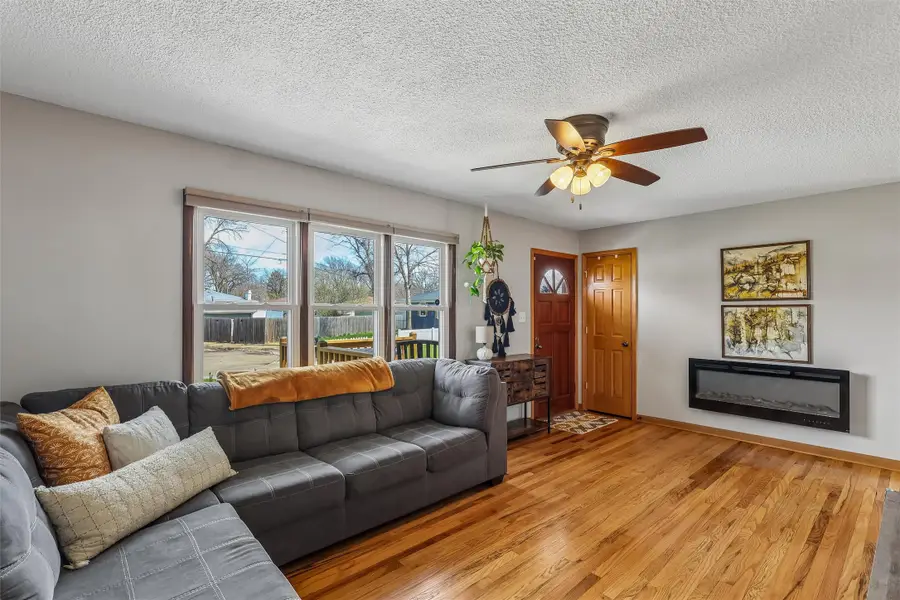 1301 SW Franklin Court, Ankeny, IA 50023 - #3