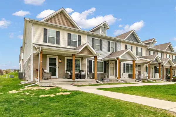 717 Cypress Place, Norwalk, IA 50211