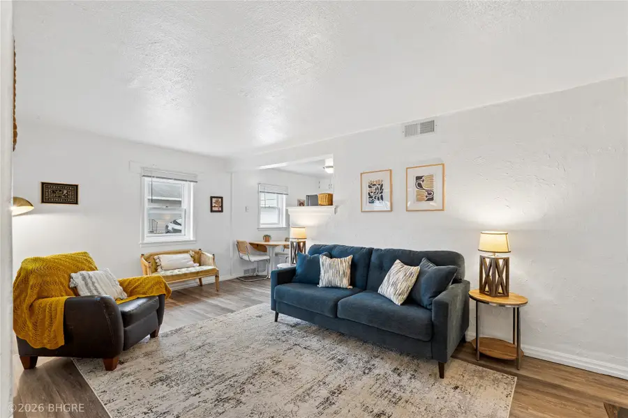 2318 56th Street, Des Moines, IA 50310 - #3