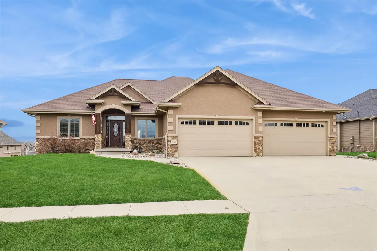 15203 Brookview Drive, Urbandale, IA 50323 - #1