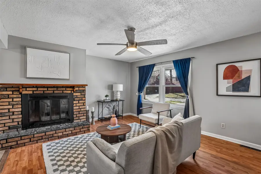 3013 Sheridan Avenue, Des Moines, IA 50310 - #2