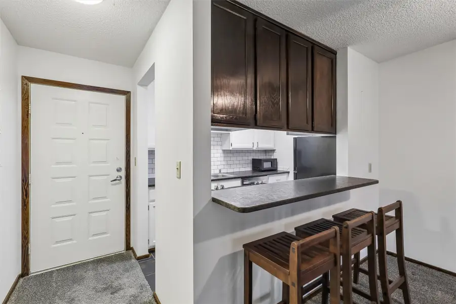 300 Walnut Street #407, Des Moines, IA 50309 - #2