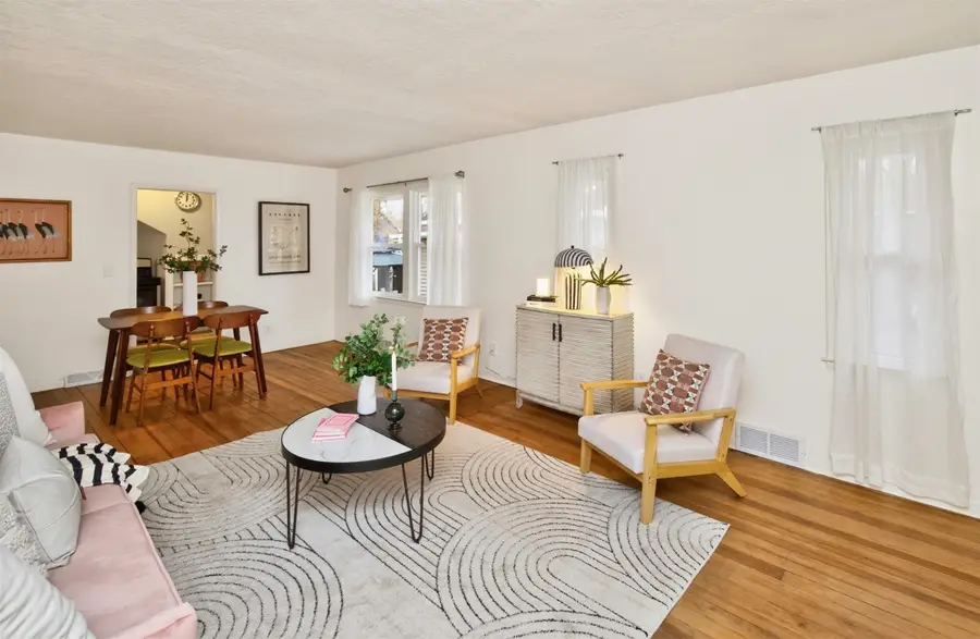 605 8th Street, West Des Moines, IA 50265 - #2