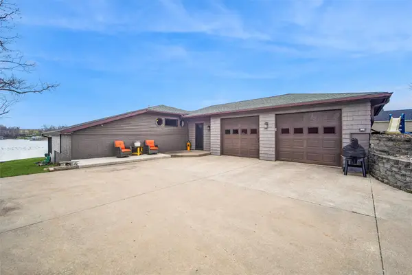 1352 Lakeview Drive, Ellston, IA 50074