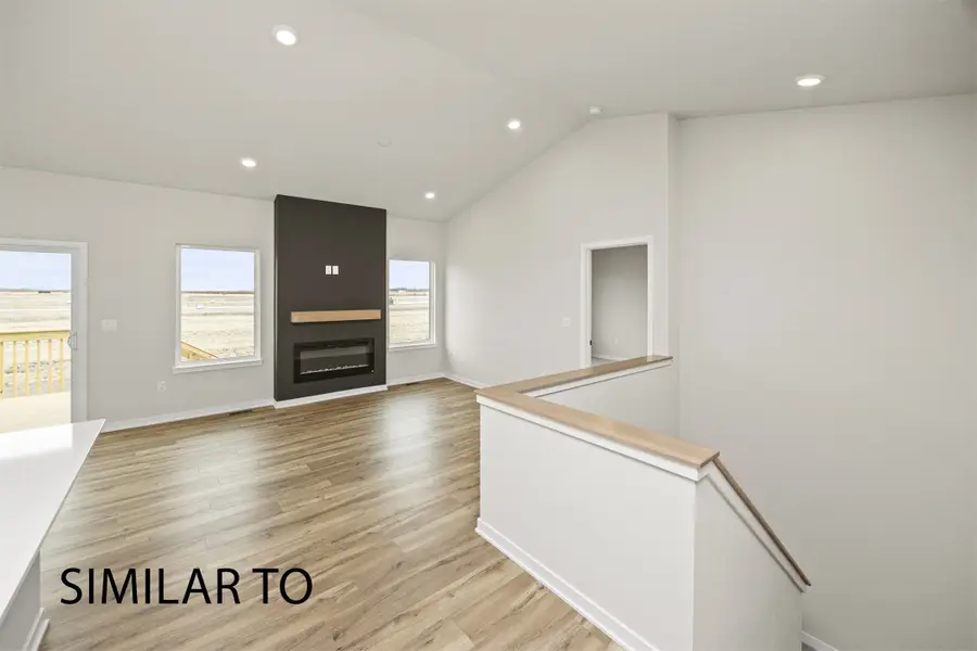 1108 Featherstone Avenue Ne, Bondurant, IA 50035 - #2