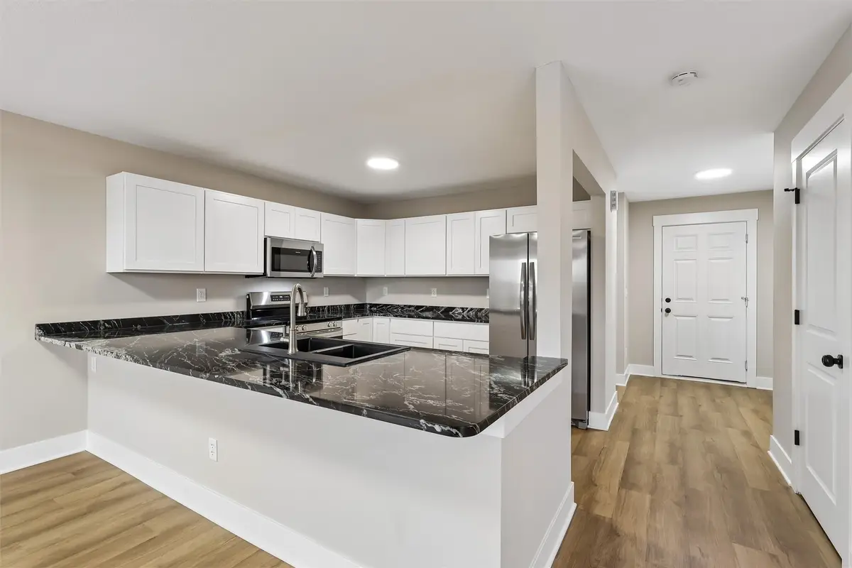 1363 93rd Street, West Des Moines, IA 50266 - #1