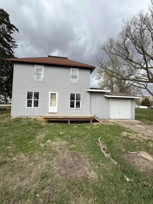 11 4th Street, Collins, IA 50055