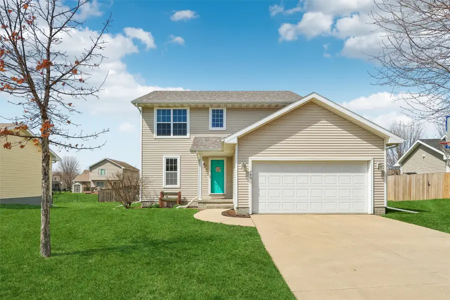 890 SE Westgate Drive, Waukee, IA 50263 - #2