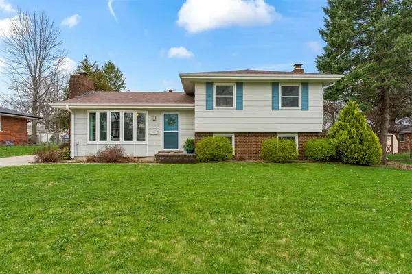 1305 S 12th Avenue E, Newton, IA 50208