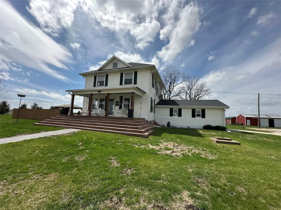 1806 N 8th Avenue, Winterset, IA 50273 - #2
