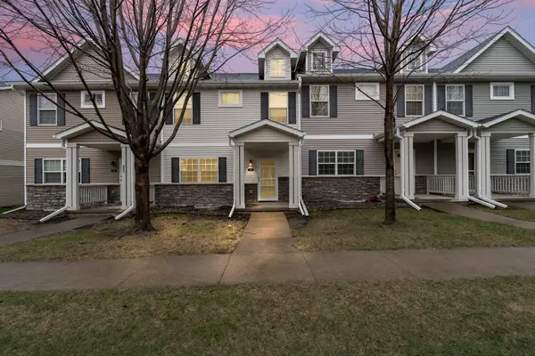 226 SE Booth Avenue, Waukee, IA 50263