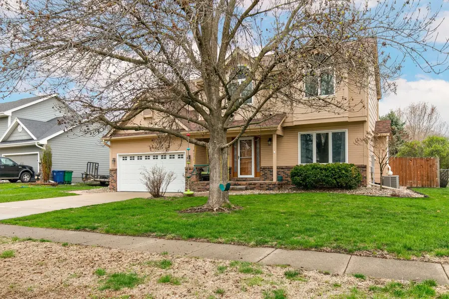 8023 Sutton Drive, Urbandale, IA 50322 - #2