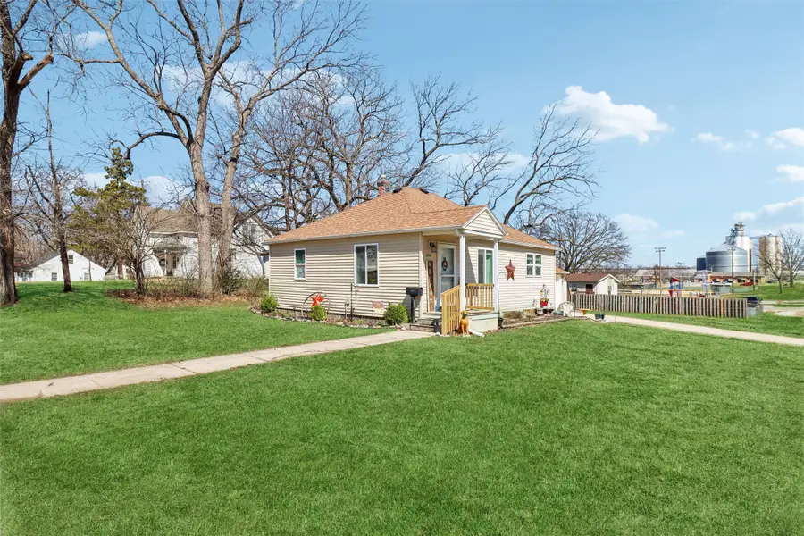 800 N Howard Street, Indianola, IA 50125 - #2