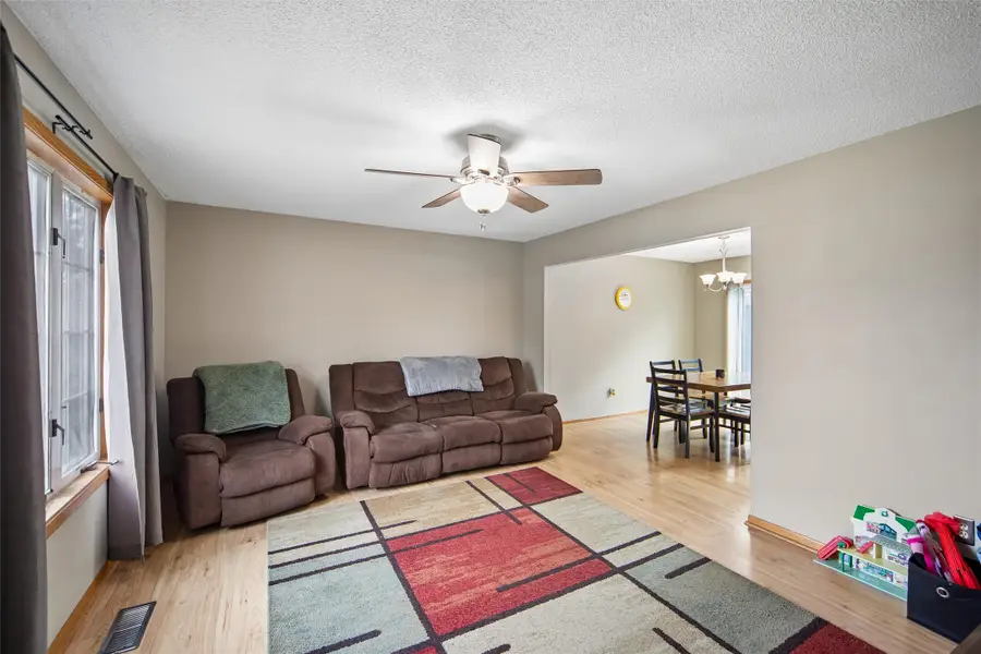 3631 SE 23rd Street, Des Moines, IA 50320 - #3