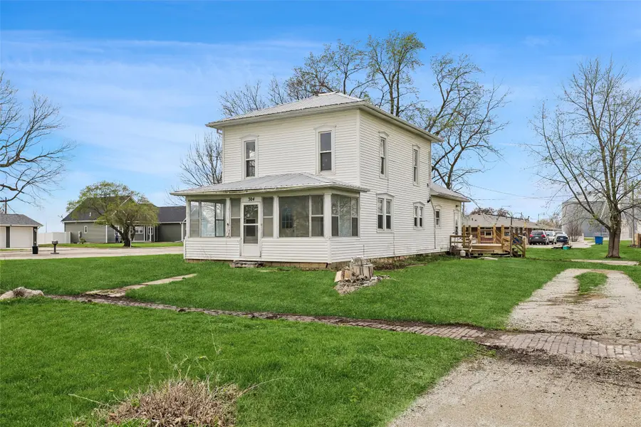 304 5th Street, Menlo, IA 50164 - #2