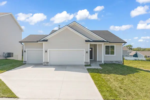 2540 E 50th Court, Des Moines, IA 50317