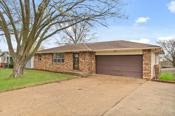 415 N 9th Street, Carlisle, IA 50047