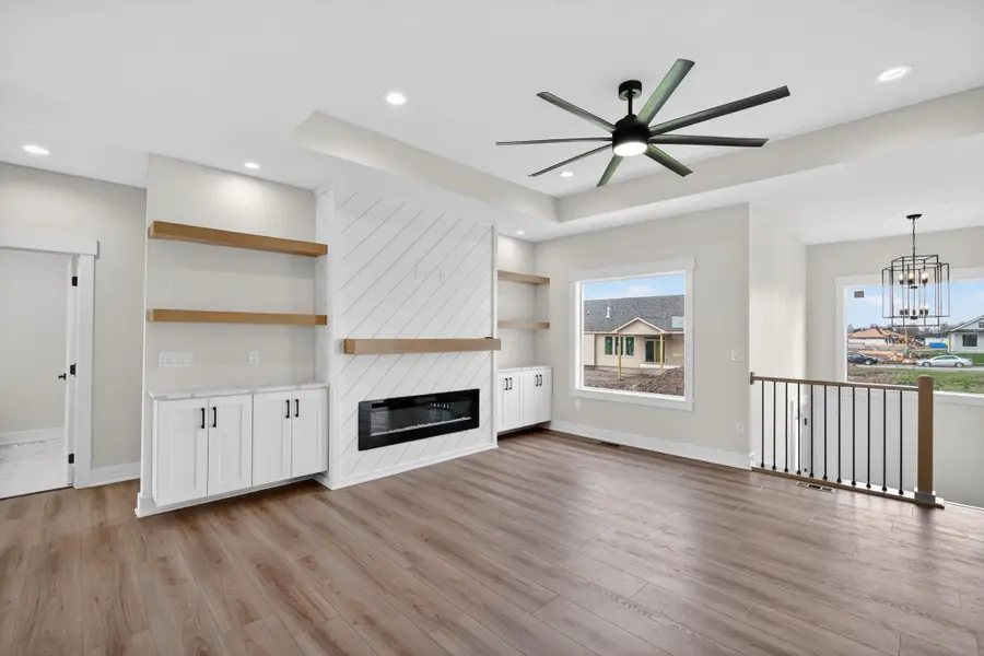 17331 Brookview Drive, Urbandale, IA 50323 - #3