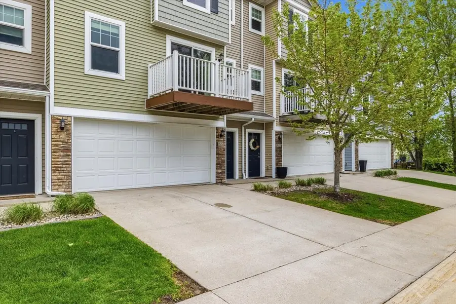 911 NE 49th Lane, Ankeny, IA 50021 - #2