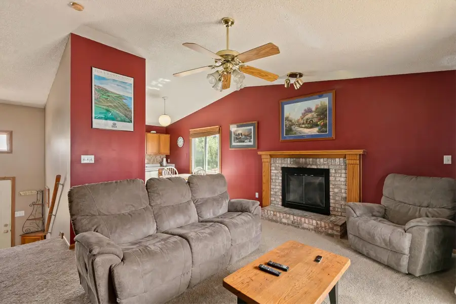 3200 SE 22nd Court, Des Moines, IA 50320 - #3