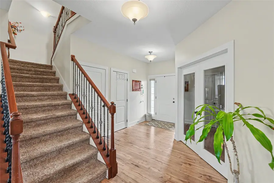 405 NE Fox Run Trail, Waukee, IA 50263 - #3