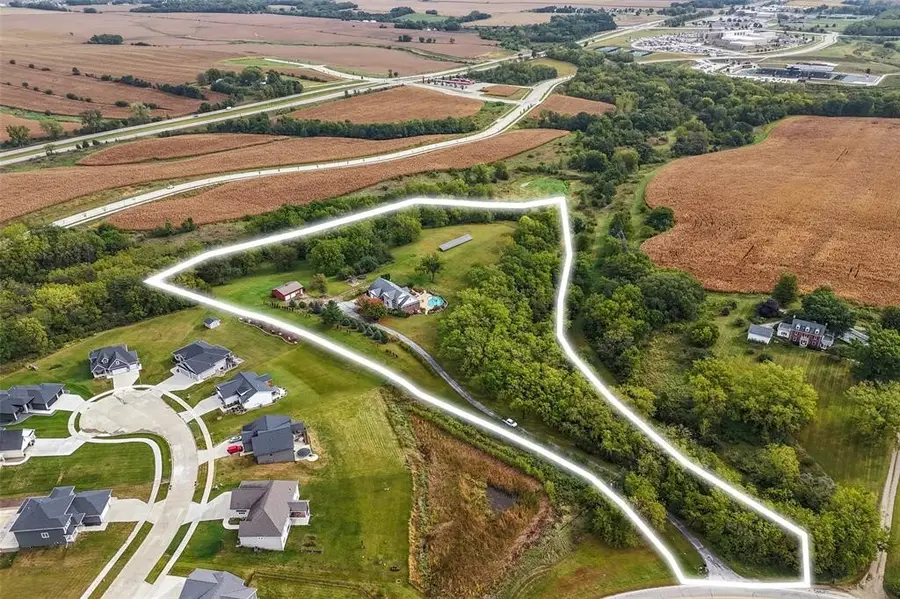 625 NE 72nd Street, Pleasant Hill, IA 50327 - #3