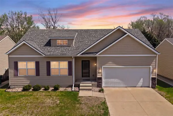 1717 90th Street, West Des Moines, IA 50266