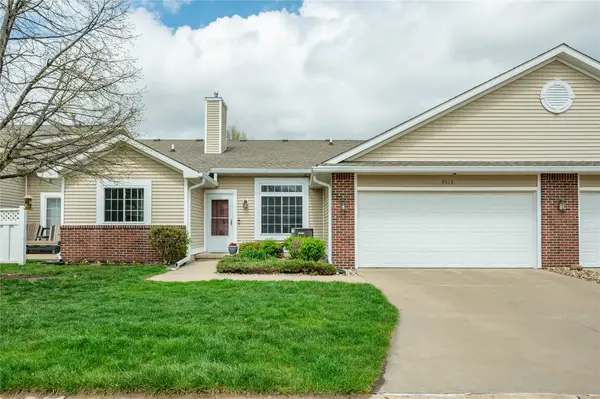 9513 Ironwood Lane, Johnston, IA 50131