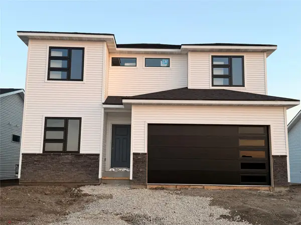 14522 Northpark Drive, Urbandale, IA 50323