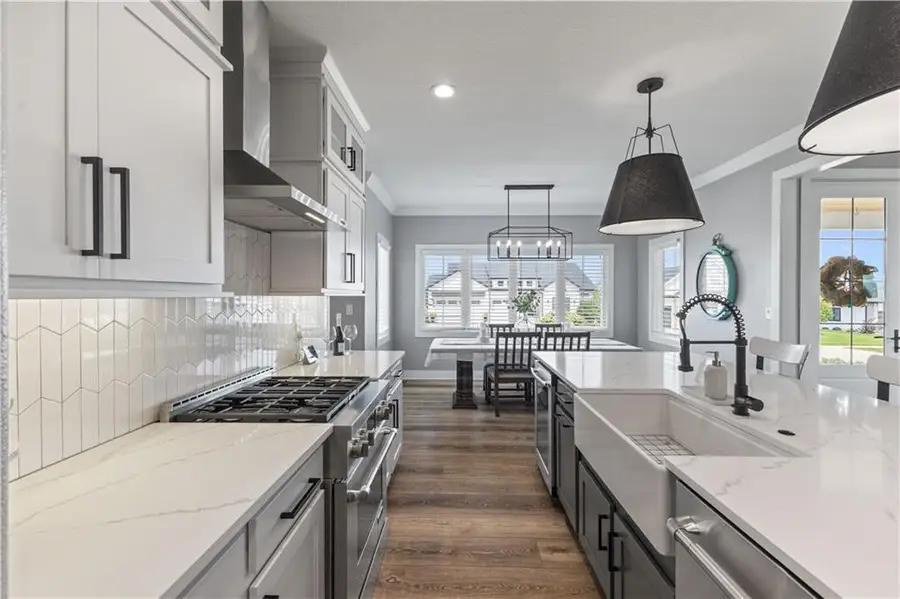 17448 Aurora Drive, Clive, IA 50325 - #3