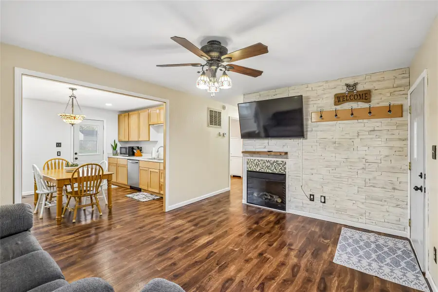 708 5th Street Se, Altoona, IA 50009 - #2