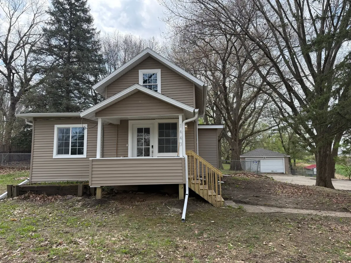 1443 Pioneer Road, Des Moines, IA 50320 - #1