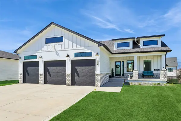 5010 147th Street, Urbandale, IA 50323