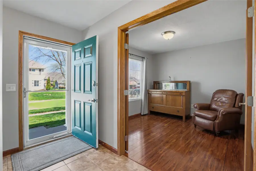 712 SE 13th Street, Grimes, IA 50111 - #3