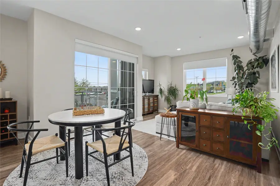 450 SW 7th Street #209, Des Moines, IA 50309 - #3