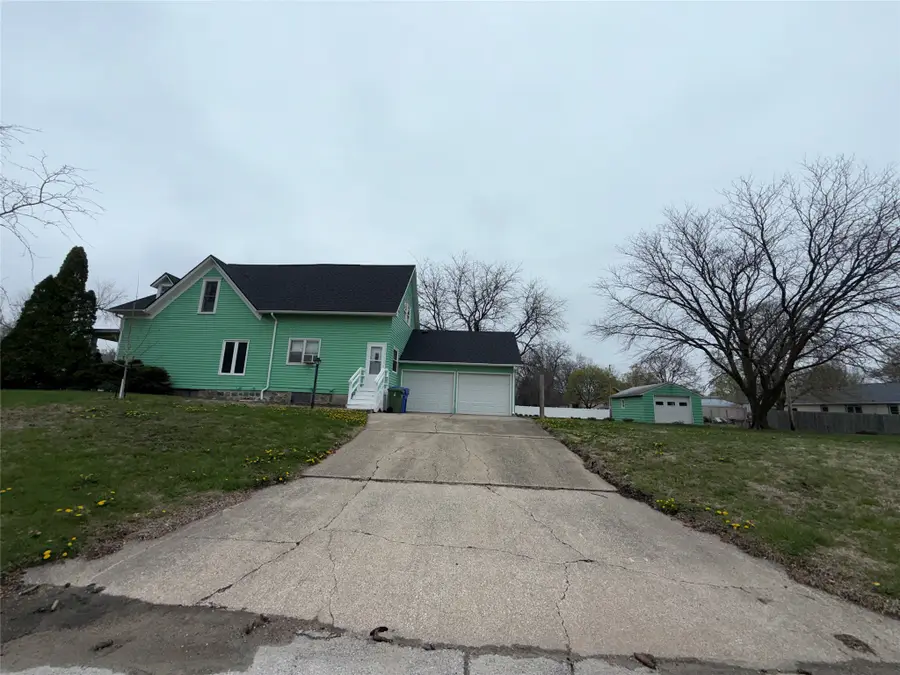 623 S Chestnut Street, Jefferson, IA 50129 - #2