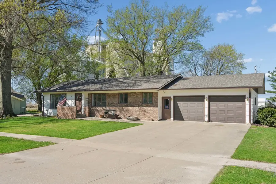 602 8th Avenue, Sully, IA 50251 - #3