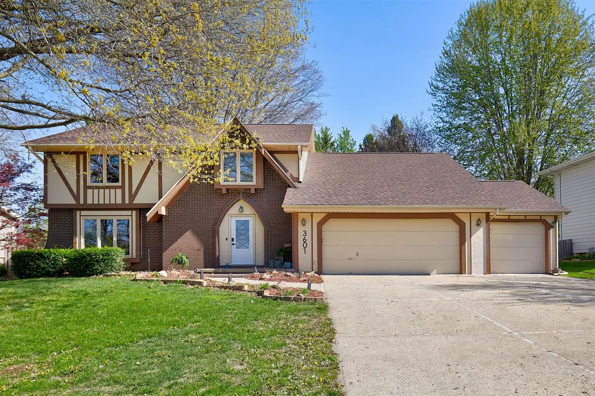 3601 Western Hills Drive, West Des Moines, IA 50265 - #1