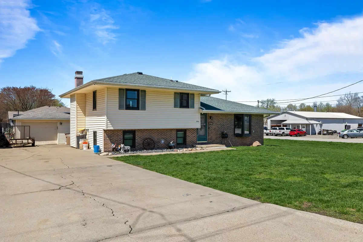 200 Mitchell Avenue Sw, Mitchellville, IA 50169 - #1