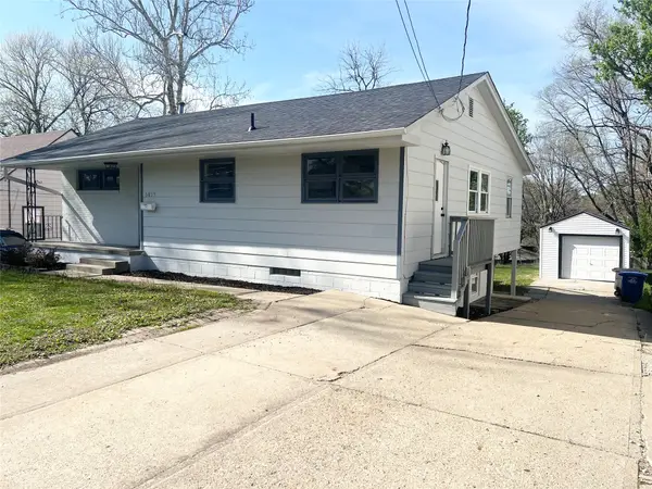 5815 Snyder Avenue, Des Moines, IA 50322