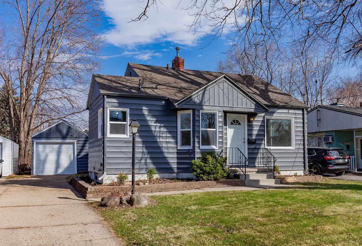 1439 57th Street, Des Moines, IA 50311 - #1