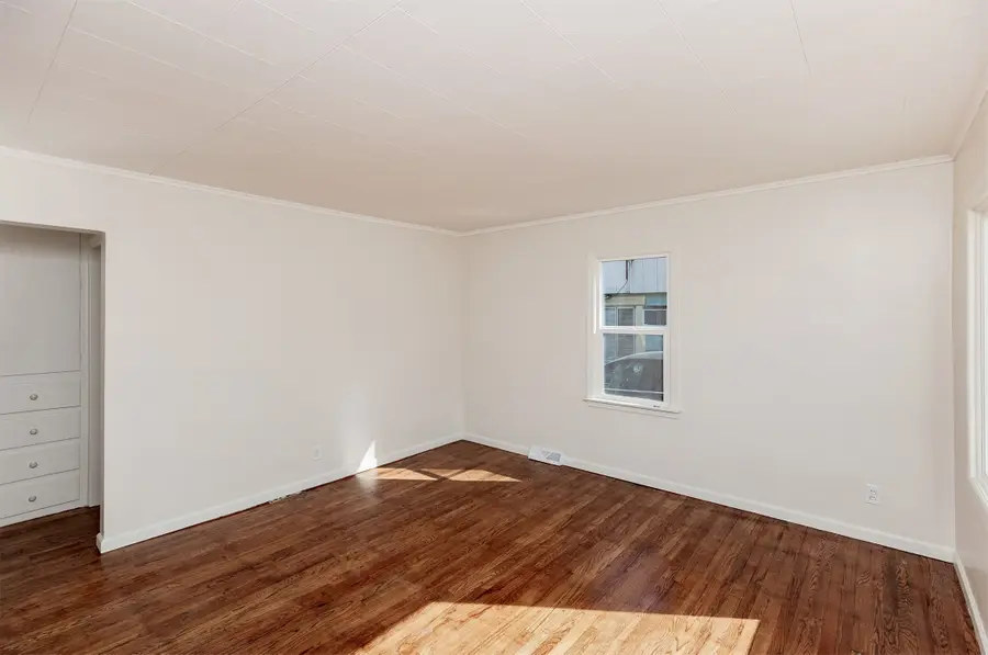 1439 57th Street, Des Moines, IA 50311 - #3